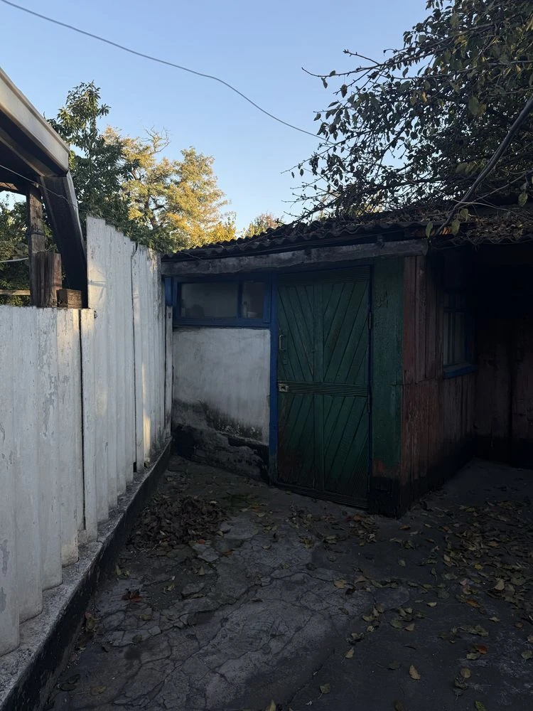 Продаж півбудинку 30 м2, район Шайби, YES