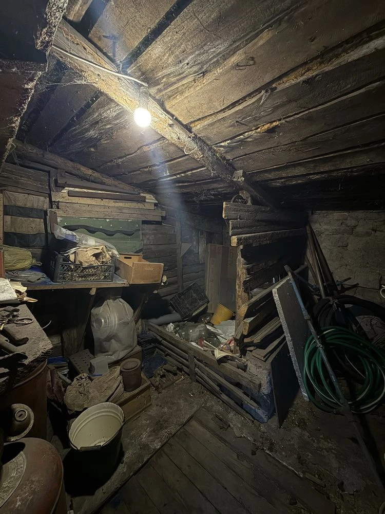 Продаж півбудинку 30 м2, район Шайби, YES
