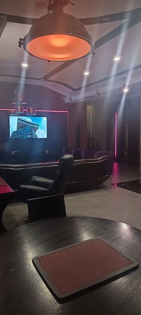 Продаж  казкового будинку у казковому місті