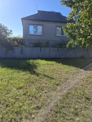 Продам 2х поверховий будинок! Бам!