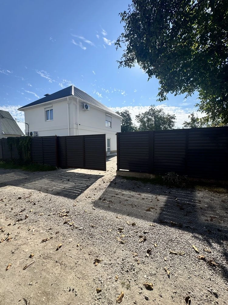 For Sale House, Elizavetovka 3 km.