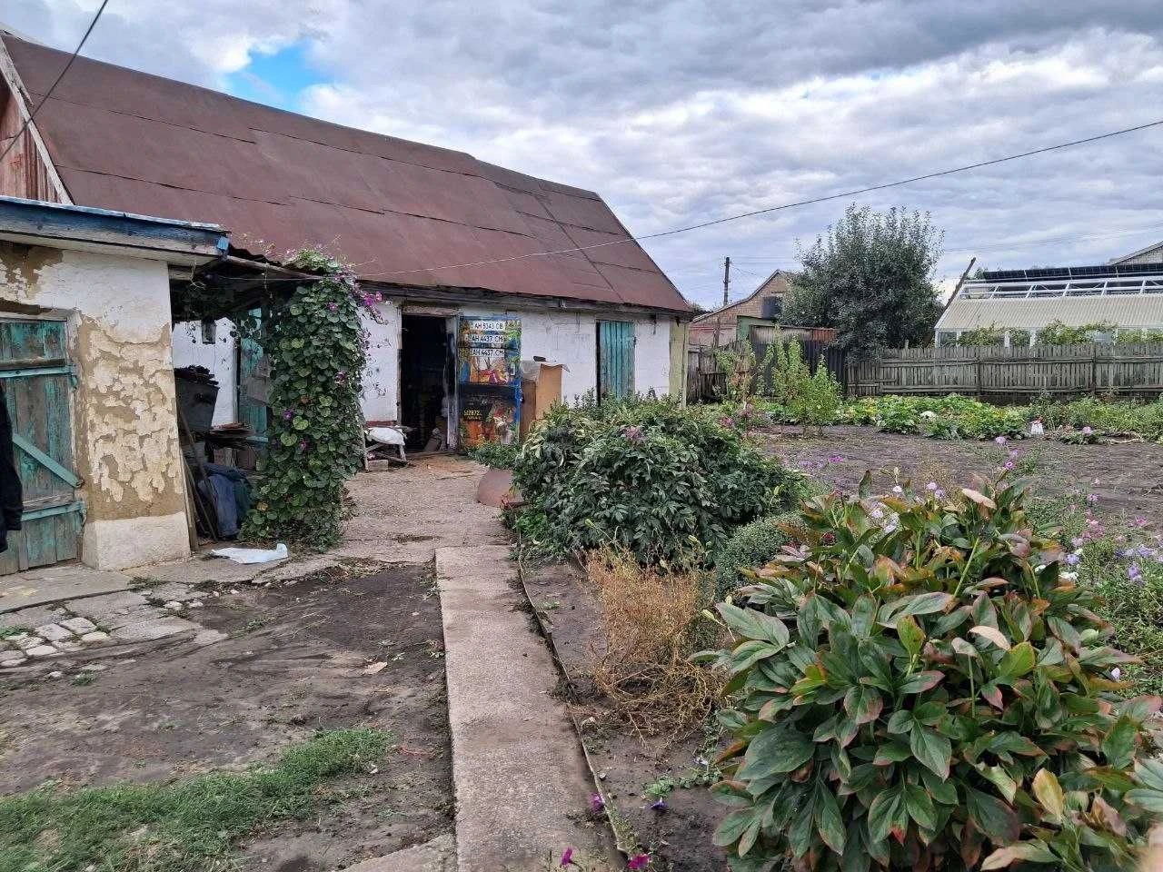 Продам затишний будинок Камянське