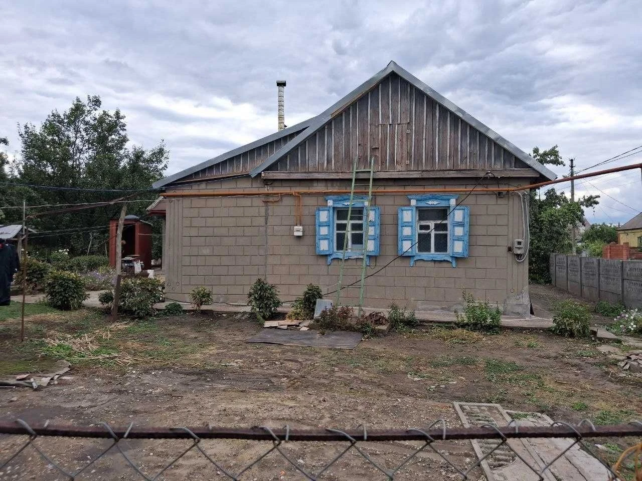Продам затишний будинок Камянське