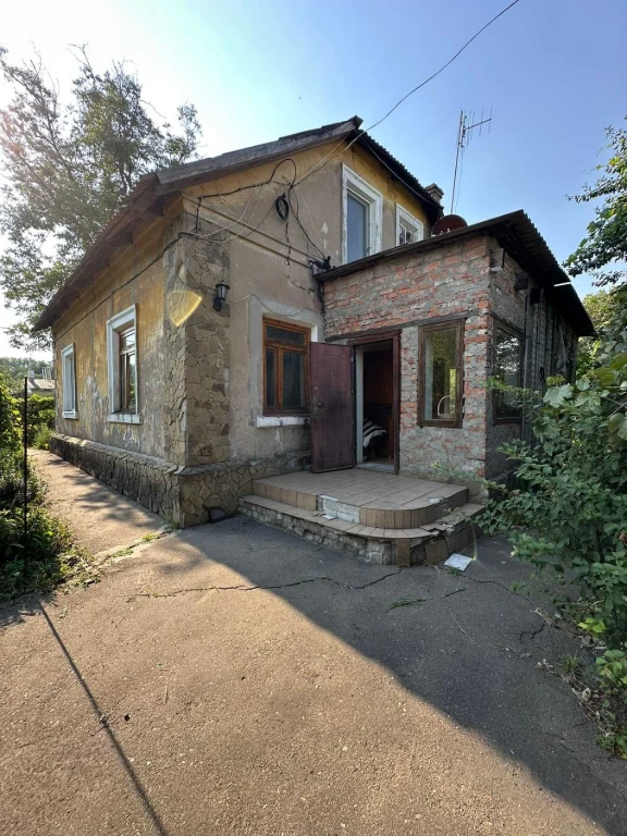 Будинок із мансардою в районі ПК «Хімік»