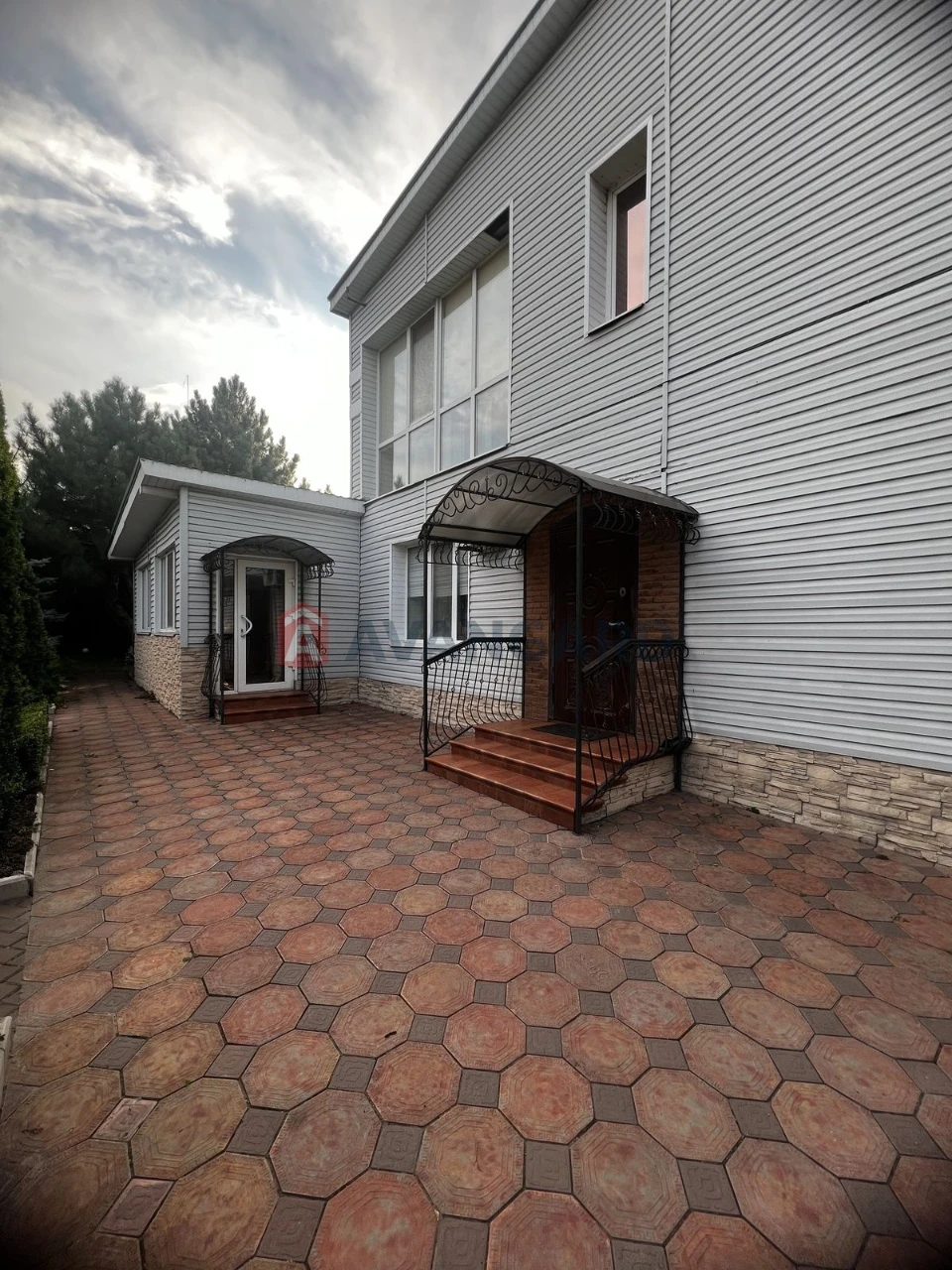 Будинок у Ромавнково, укомплектований
