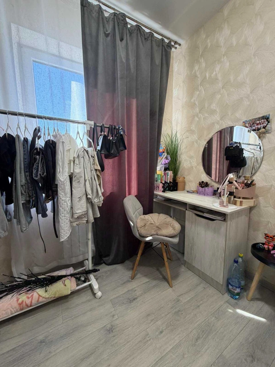 Продам домик в Центре Романково ( 28 школа )