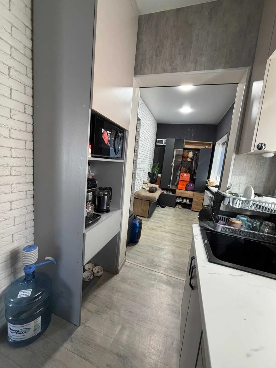 Продам домик в Центре Романково ( 28 школа )