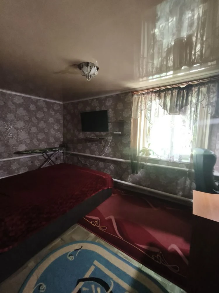 Продаж затишного будинку