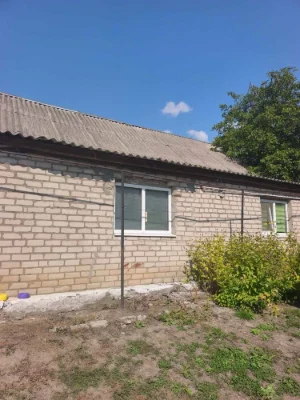 Продаж затишного будинку