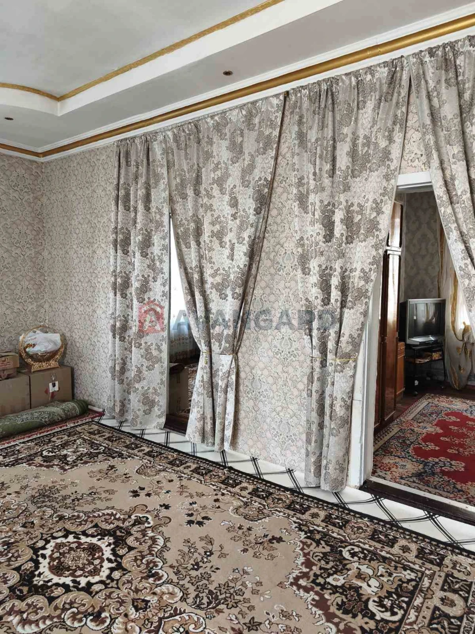 For sale, cozy house with renovation and furniture