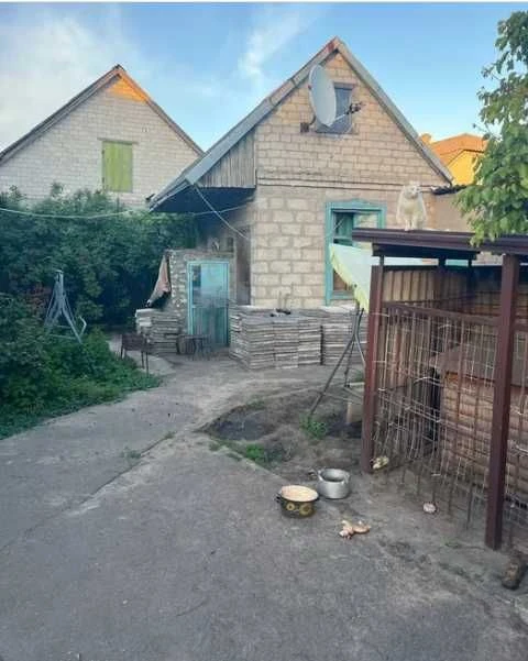 Продам хороший дом, два вида отопления
