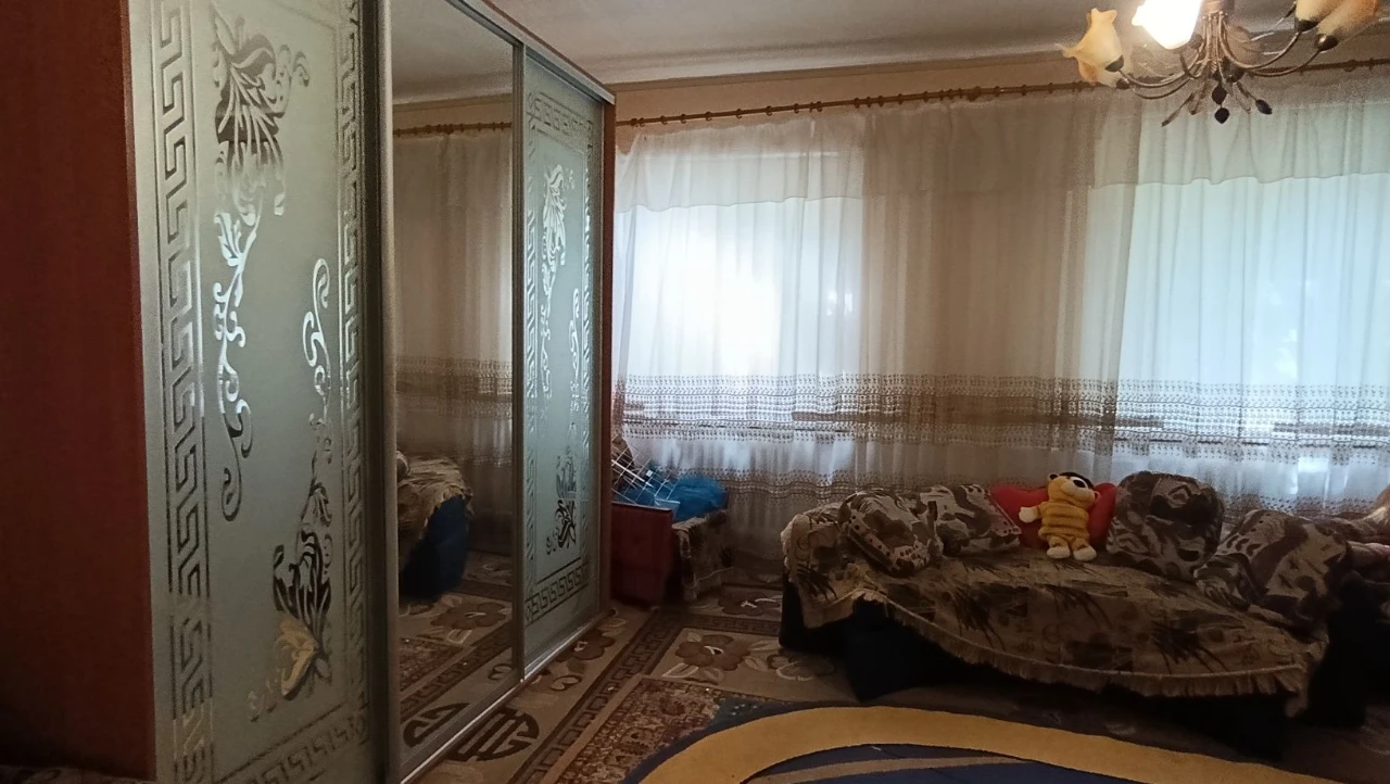 Продається будинок на Бамі