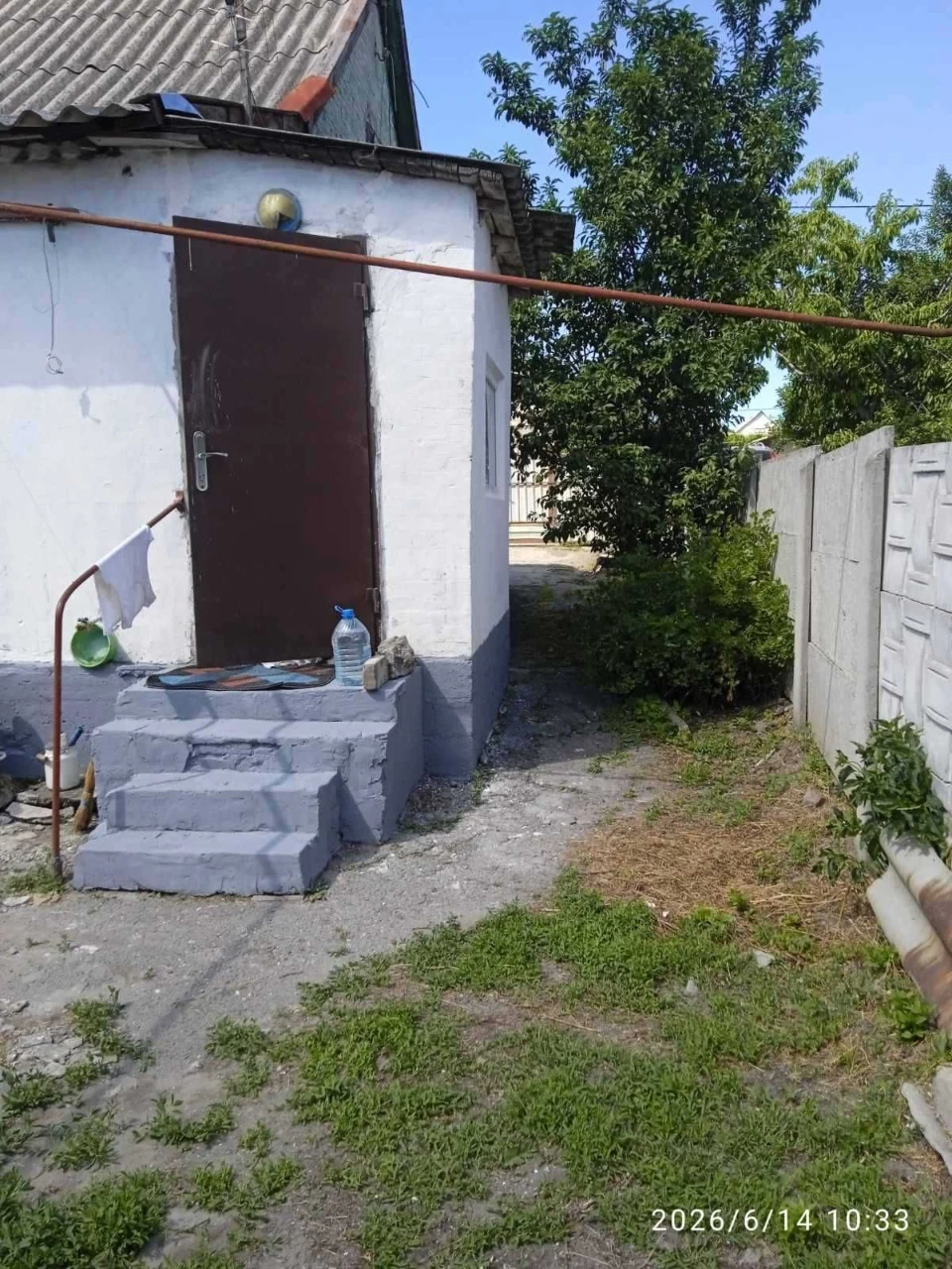 Продам 1/2 Дома на Соцгороде , с отдельным входом и двором.