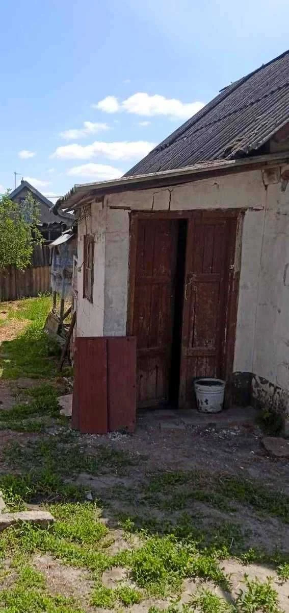 Продам 1/2 Дома на Соцгороде , с отдельным входом и двором.
