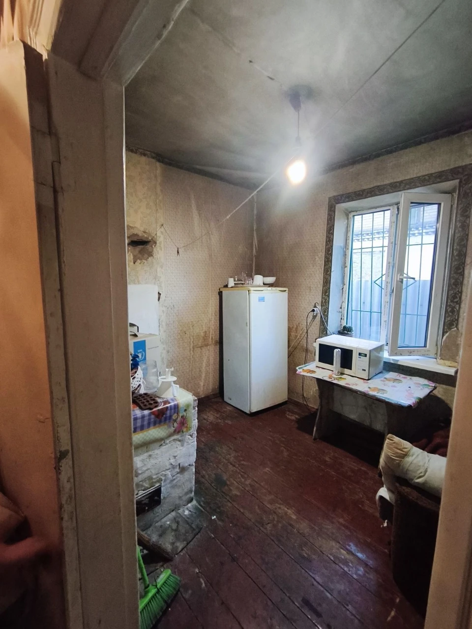 1/2 будинку  біля школи на Чапаева