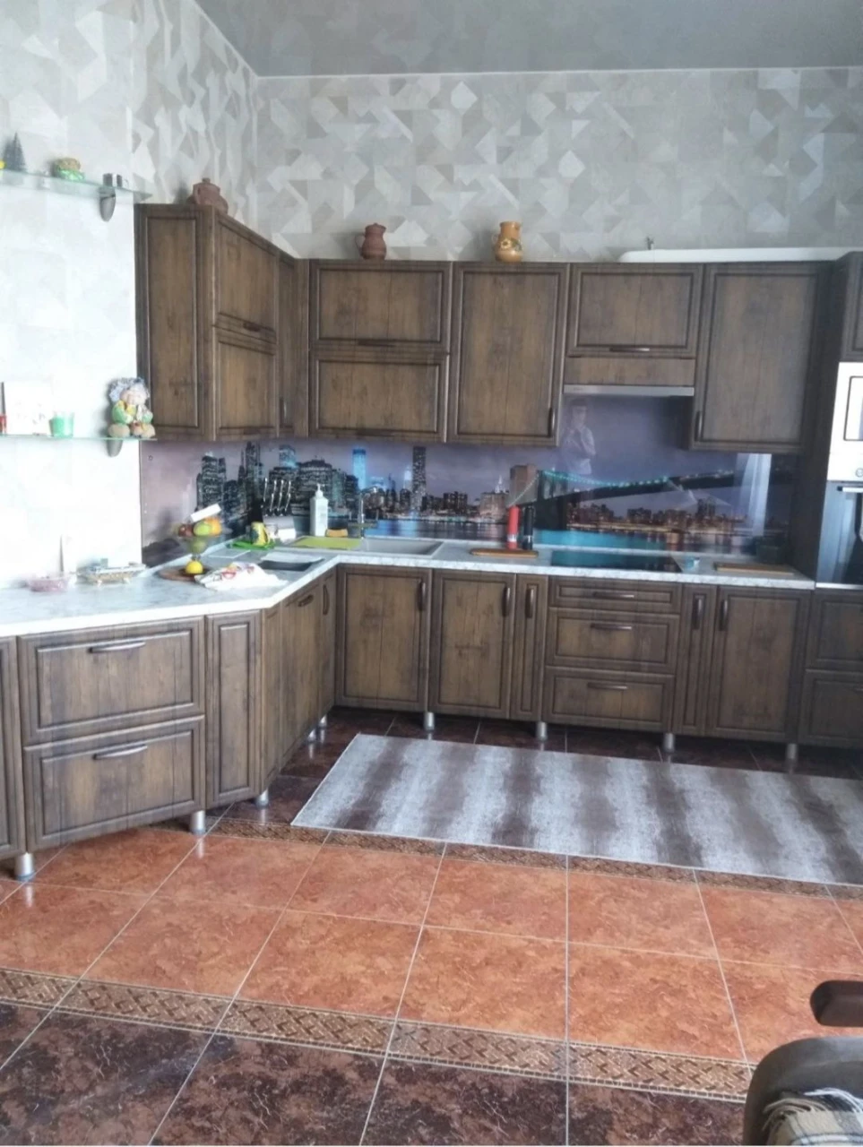 Продається двоповерховый кирпичный дом