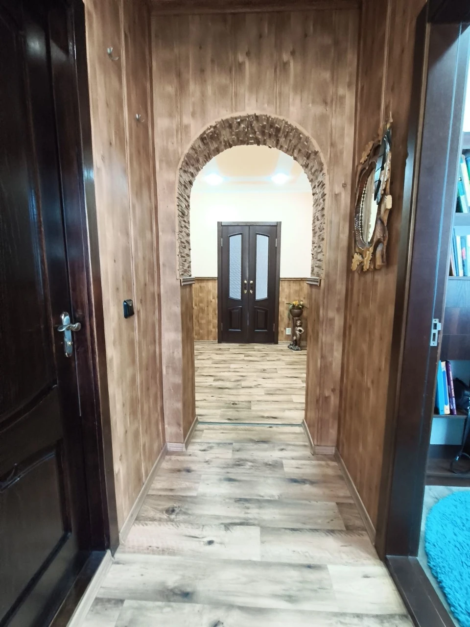 Продаж будинку по   Є Відновлення і Ваучер