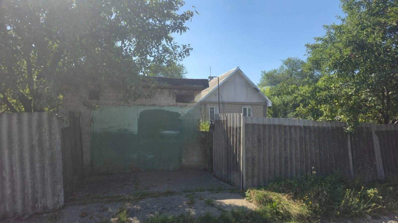 Продам будинок з гаражем р-н Романково , 27 школа