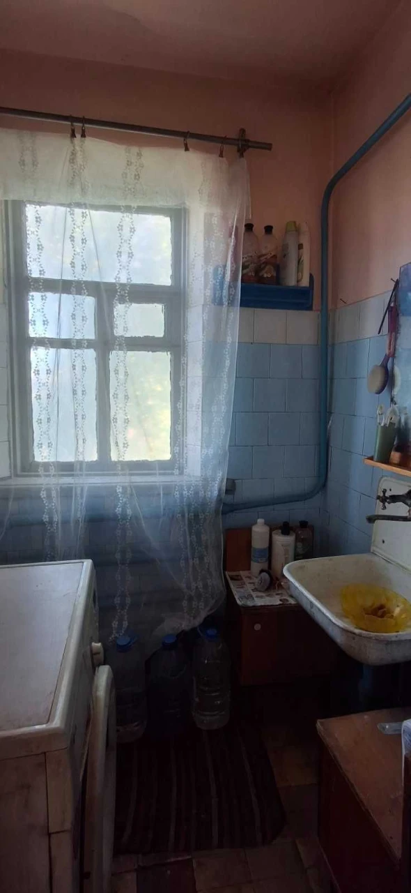 Продам будинок з гаражем р-н Романково , 27 школа