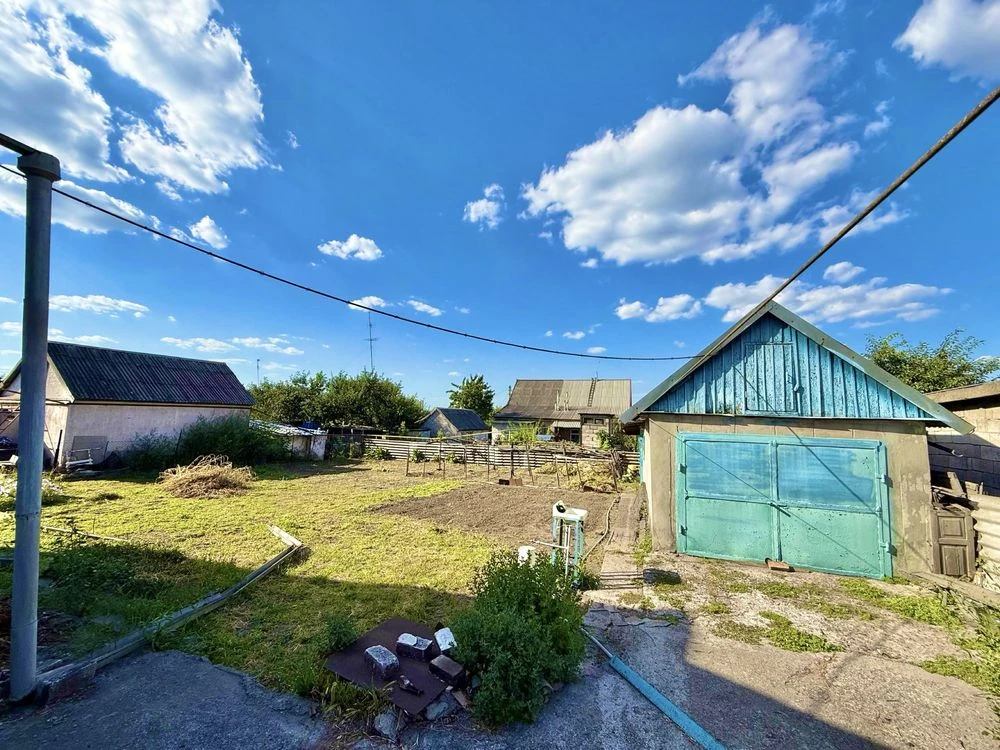 Продаж будинку в мальовничому місці Романково