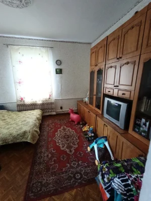 Продам великий будинок район Черемушки