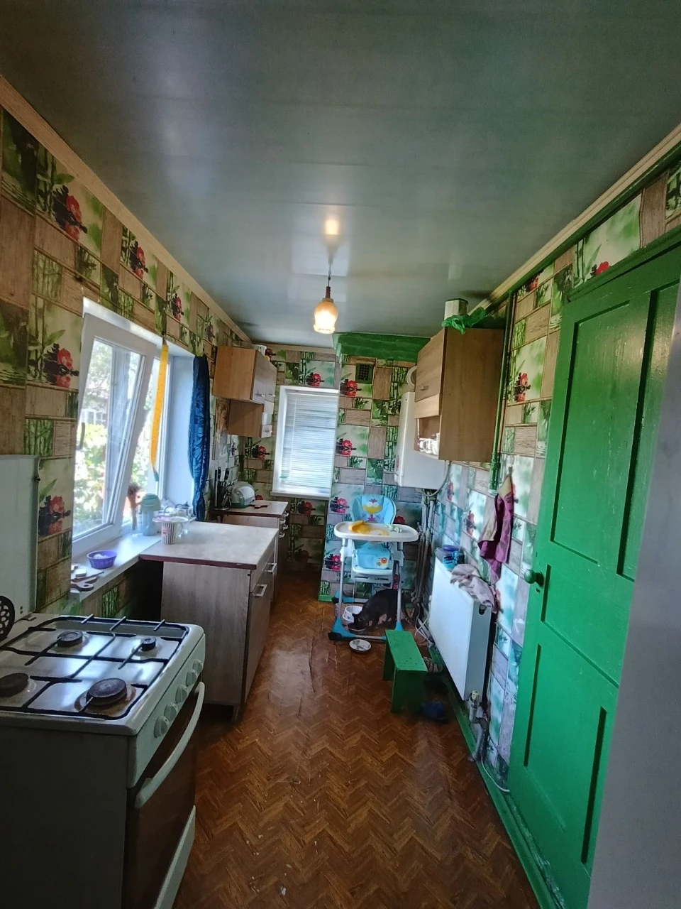 Продам великий будинок район Черемушки