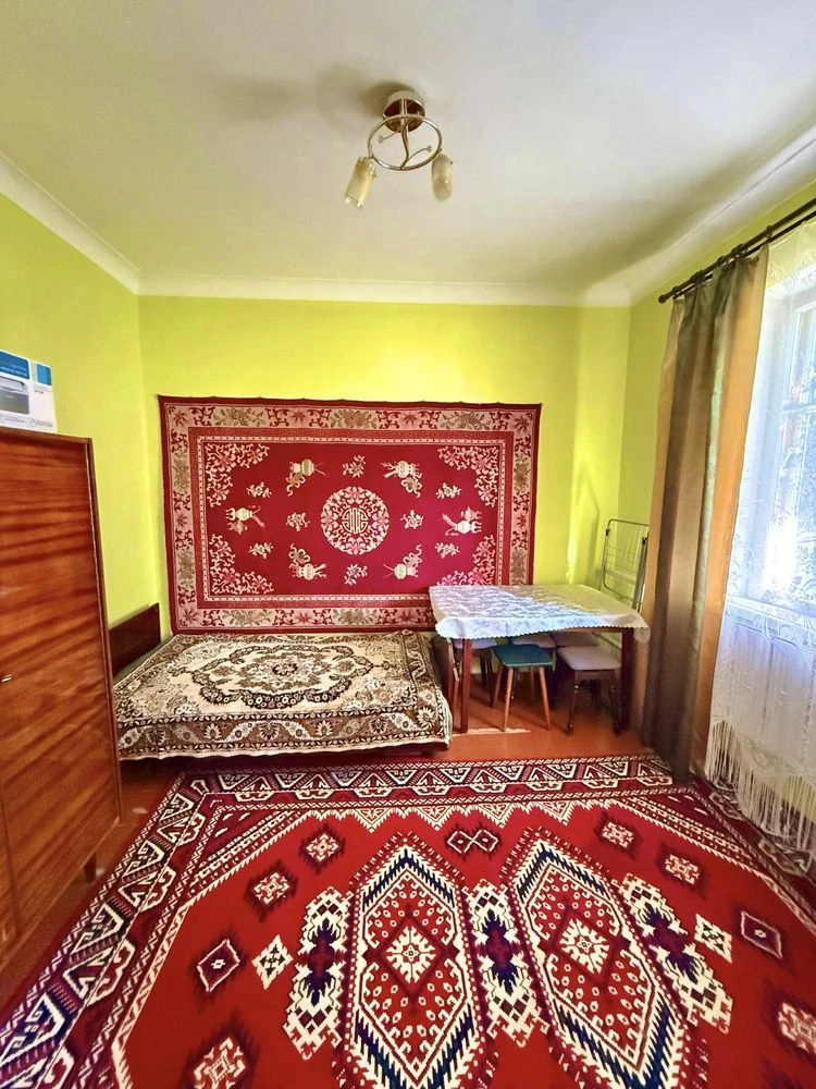 Продаж будинку в мальовничому місці Романково