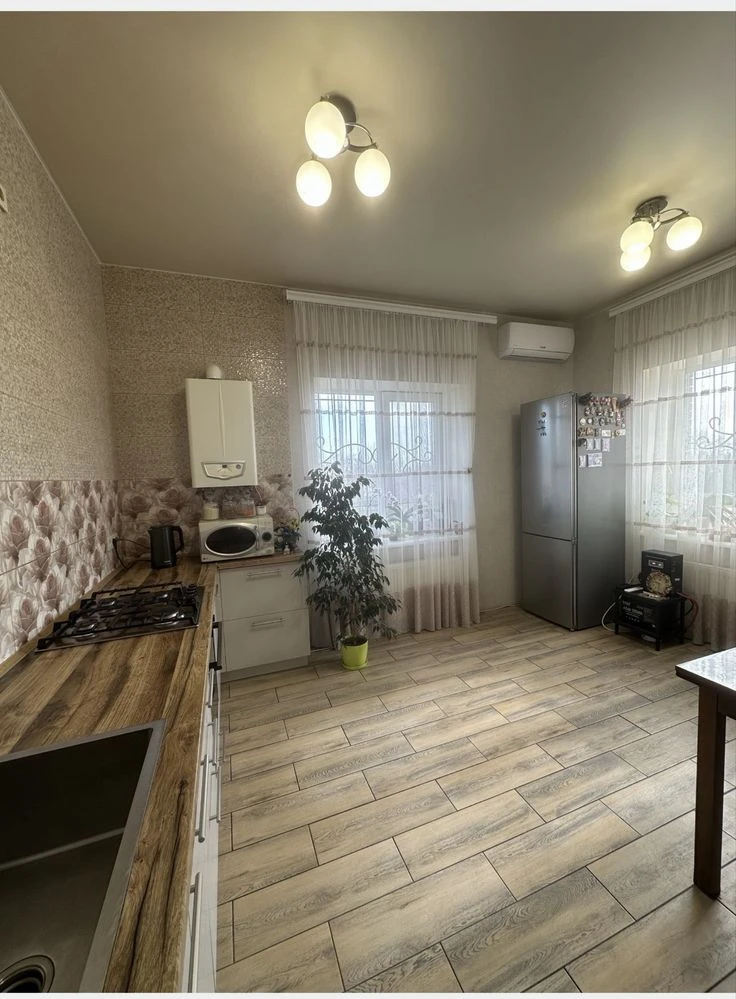 Продам дом 100 кв м Романково