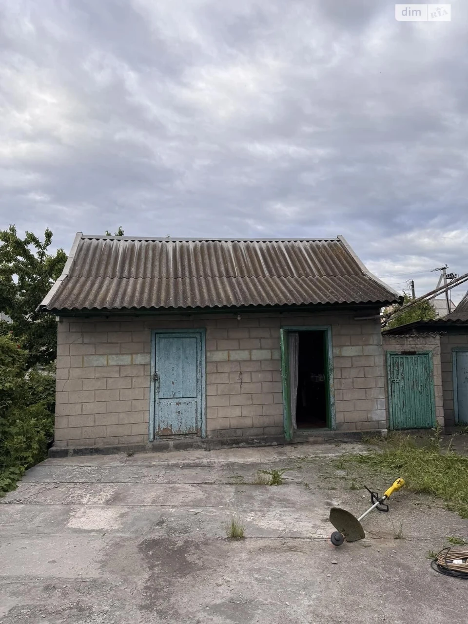 Продаж будинку