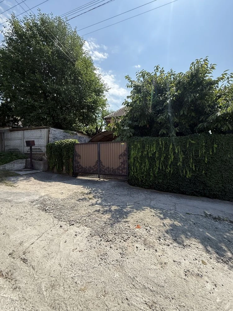 Продам Шикарный Дом в Отличном районе (Черёмушки) ул.Польска
