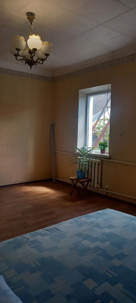 Продам дом Романково р-н 28СШ  3к. 12сот.земли.
