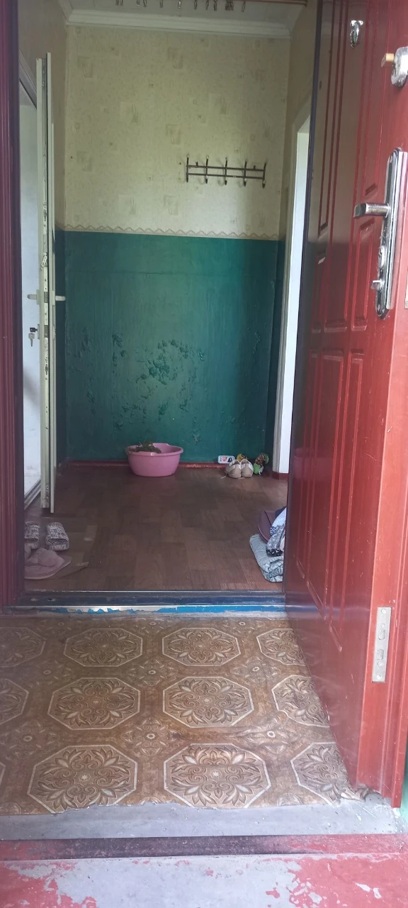 Продам дом Романково р-н 28СШ  3к. 12сот.земли.