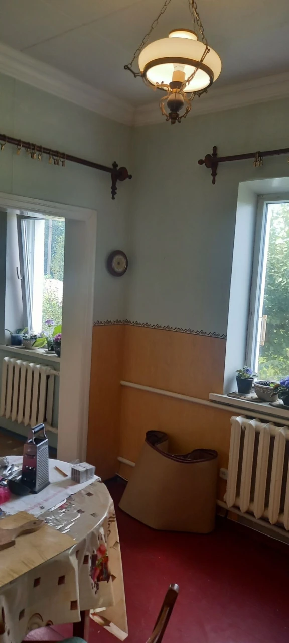 Продам дом Романково р-н 28СШ  3к. 12сот.земли.