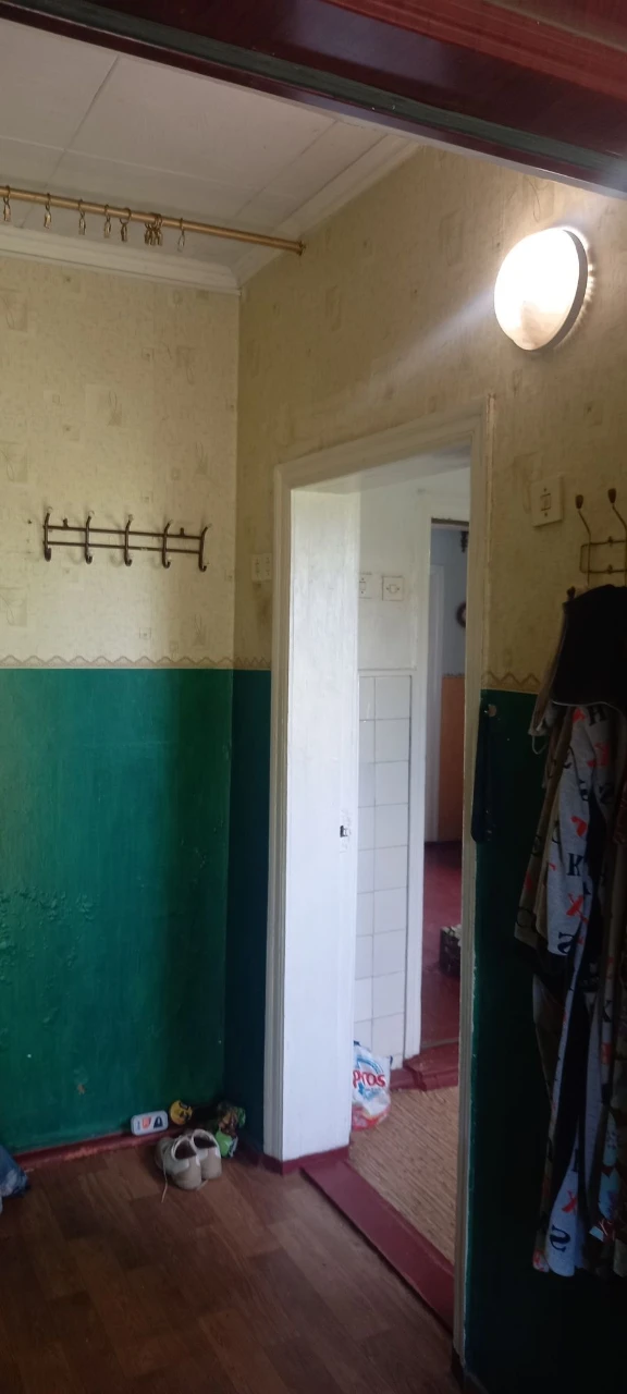 Продам дом Романково р-н 28СШ  3к. 12сот.земли.