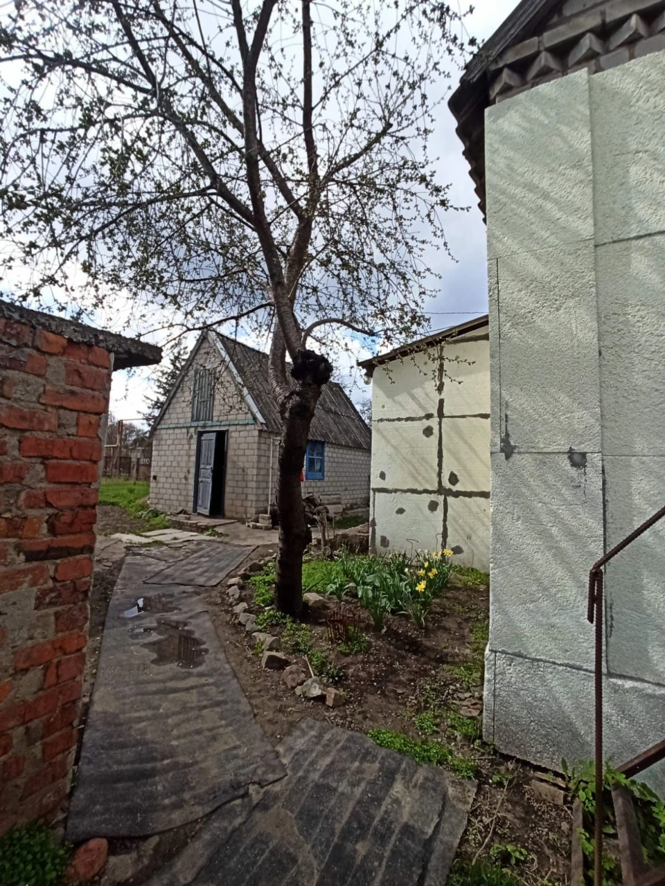 Продається будинок 68м2. з літньою кухнею 30м2., та гаражем
