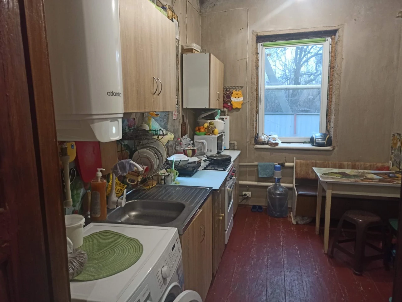 Продається будинок 68м2. з літньою кухнею 30м2., та гаражем