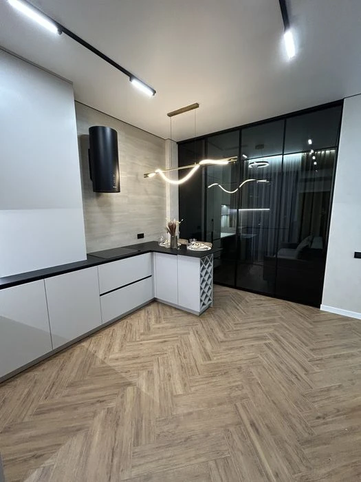 Residential complex Ithaca! 2 bedrooms and a kitchen studio! No commission!