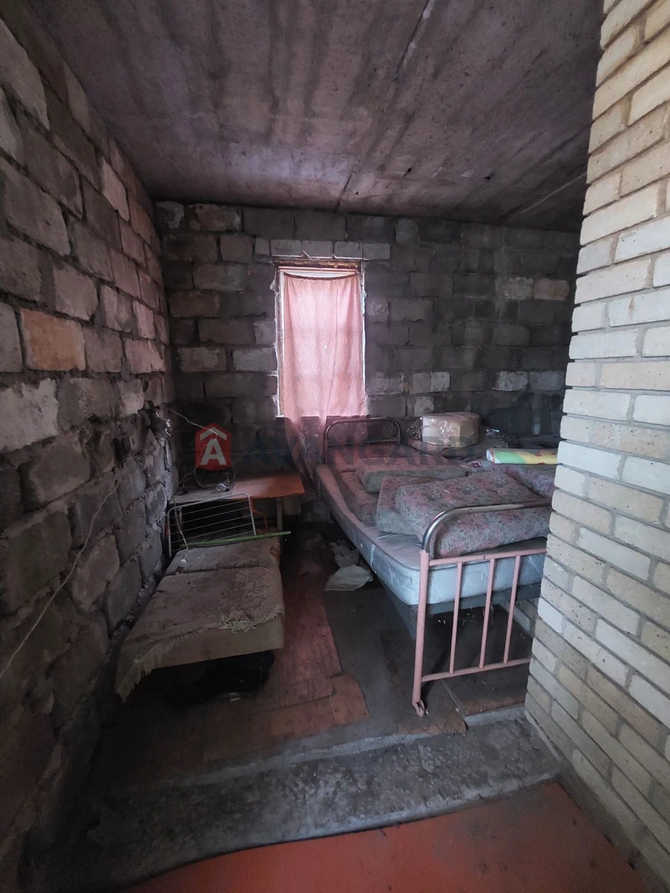 Дача в сосновому лісі