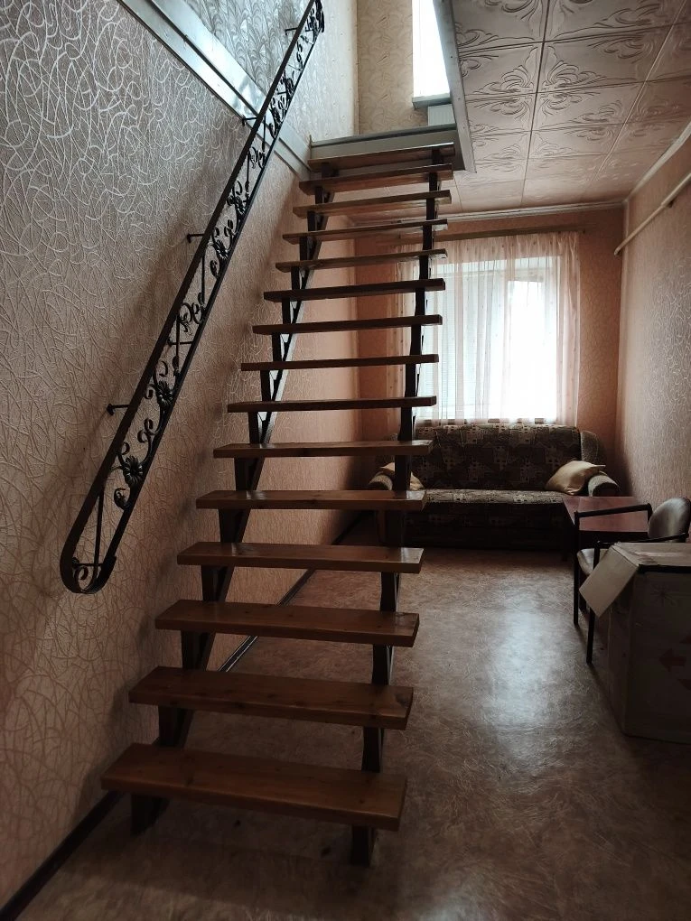 Продам  будинок  в Новомиколаївкі  з  неймовірним планування