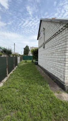For Sale: Nice Cottage