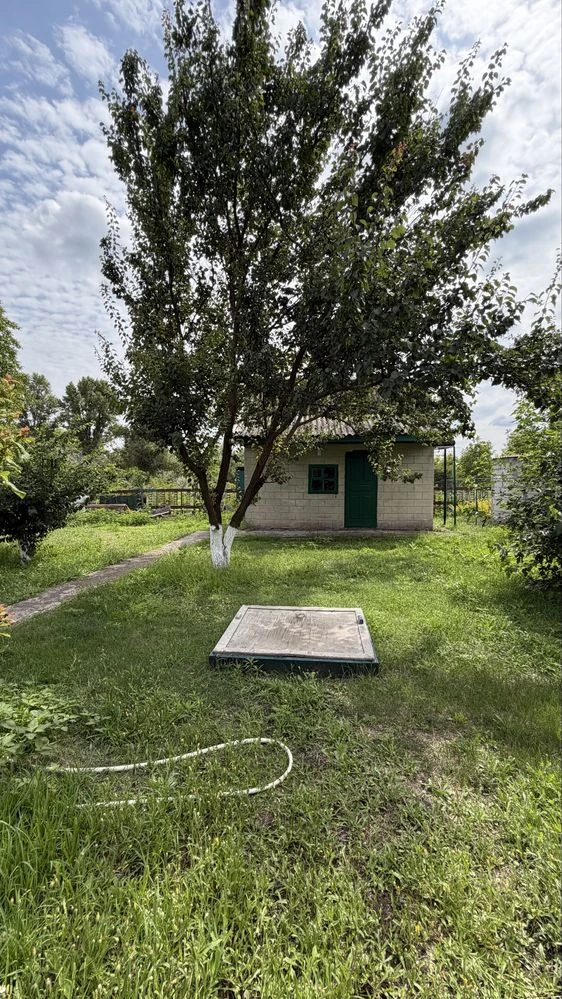 For Sale: Nice Cottage