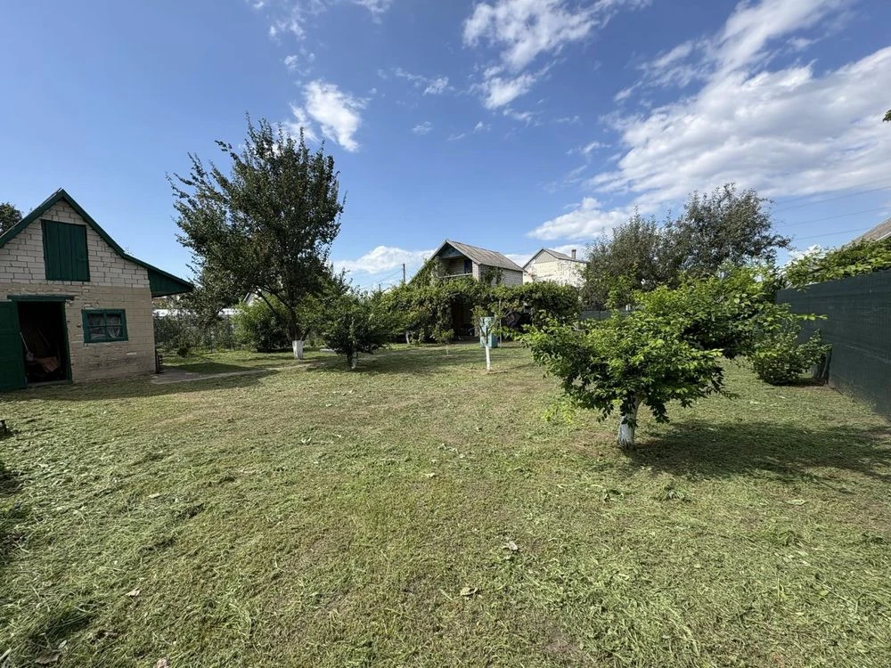 For Sale: Nice Cottage