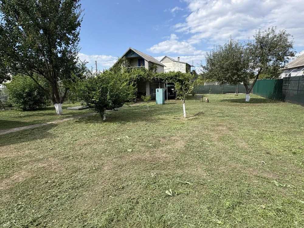 For Sale: Nice Cottage