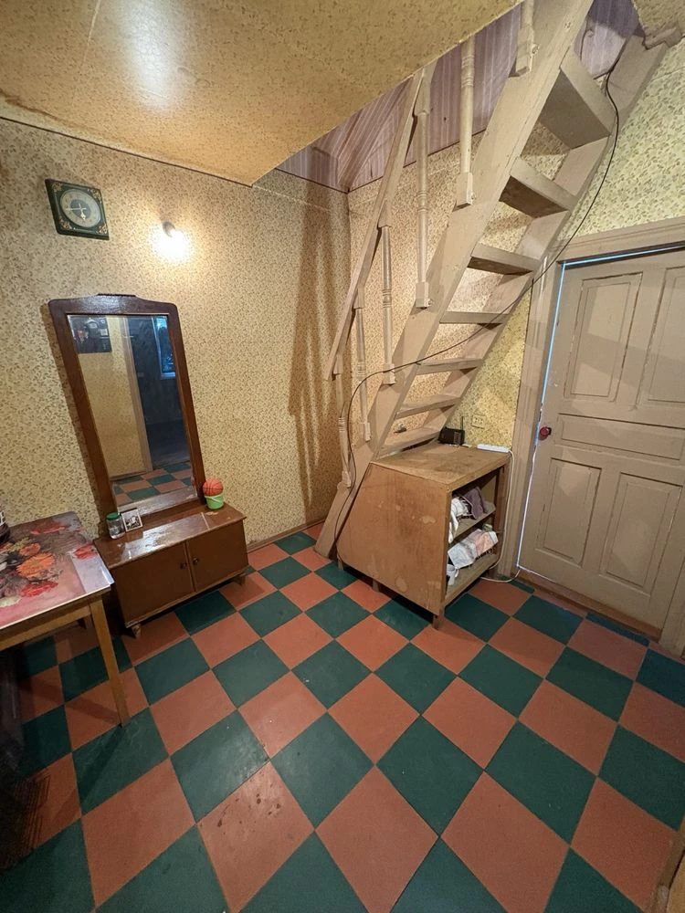 For Sale: Nice Cottage