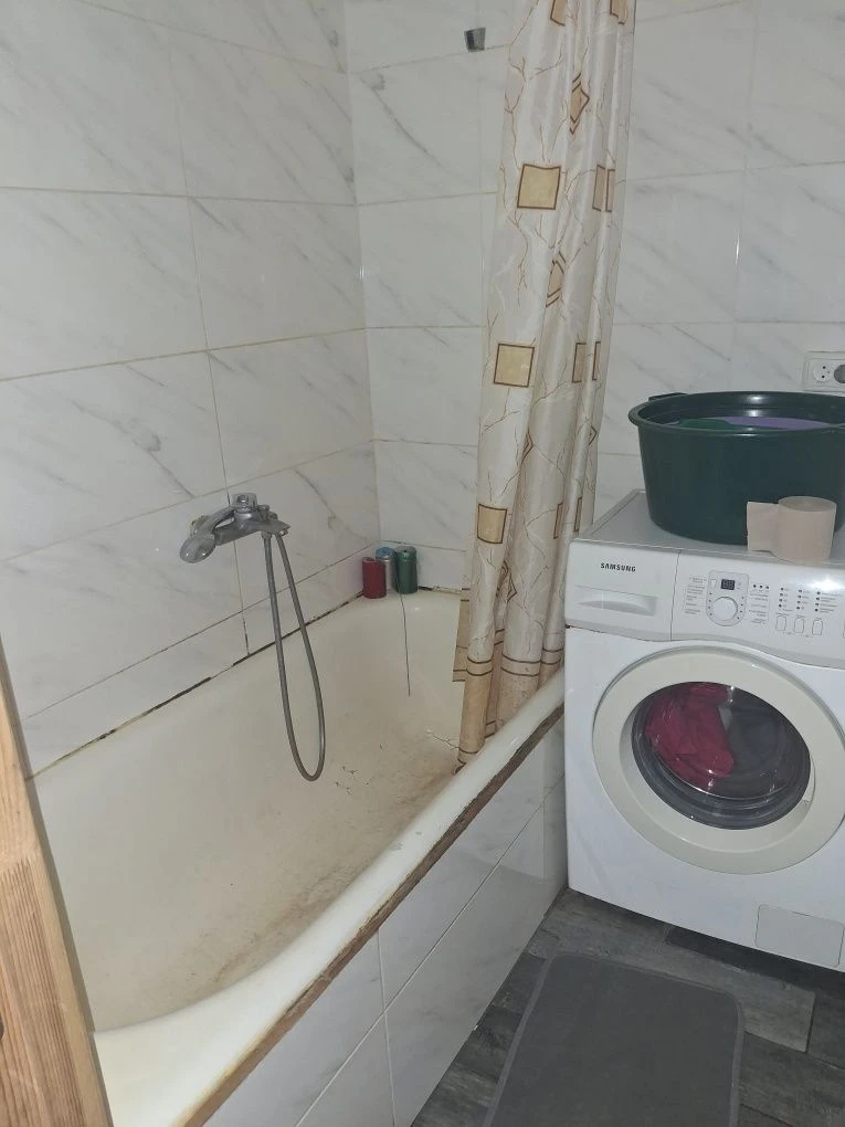 Продам будинок смт Карнаухівка!