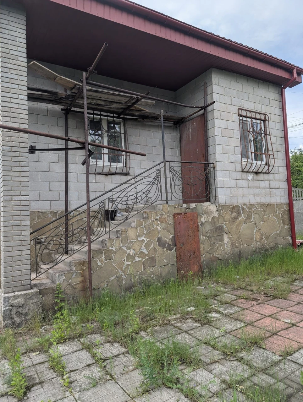 Продам дачу 10 соток в Елизаветовке. 50 м до Голубого Озера.