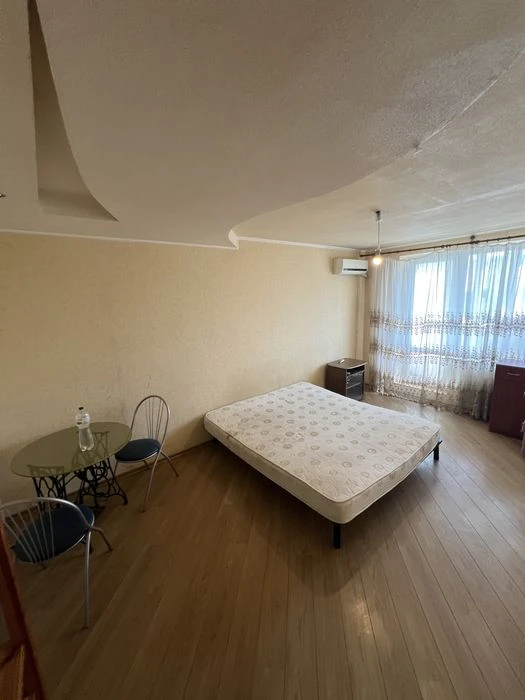 Продам 1 комн.кв.Салтовка,604 м/р,Салтовское Шоссе 145