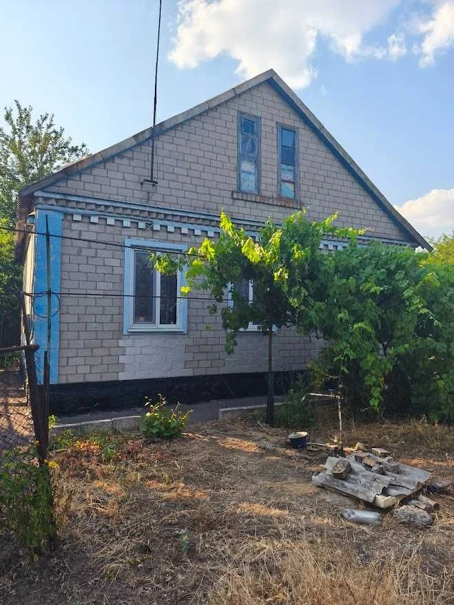 Продам 4кімн. будинок 8х9 на 55бл., м. Кам'янське