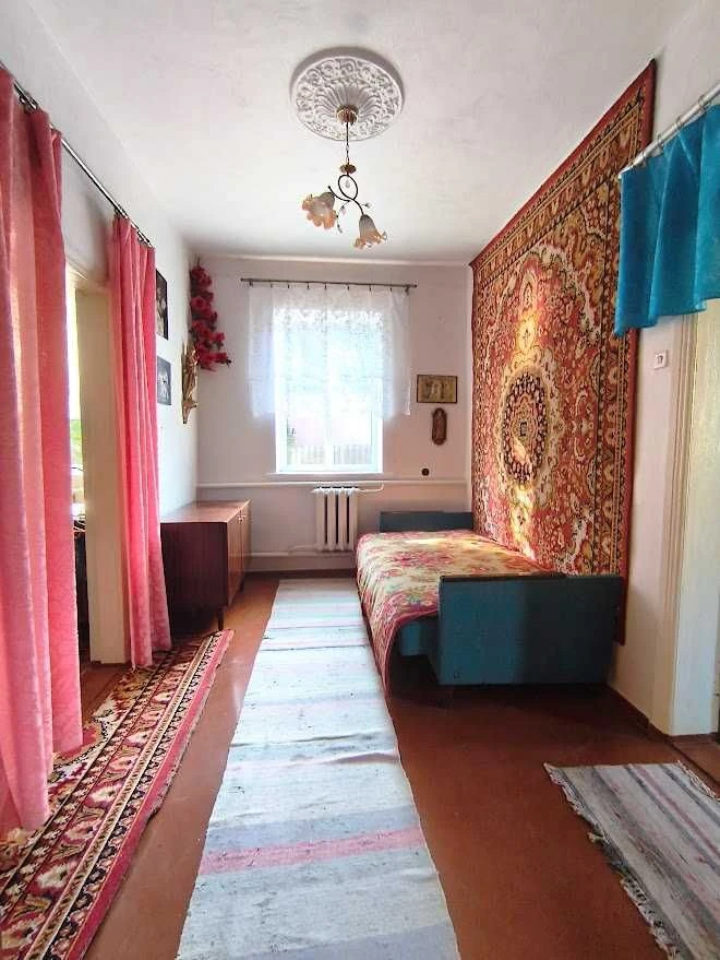 Продам 4кімн. будинок 8х9 на 55бл., м. Кам'янське