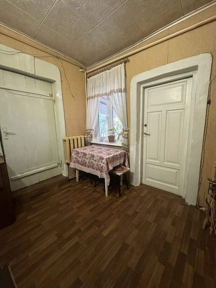 Продам пол дома в центре города! С Автономным Газовым Отопле